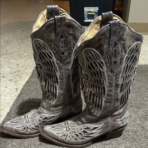 Corral Brown Women’s Cowboy Boots with Crosses and Sequins